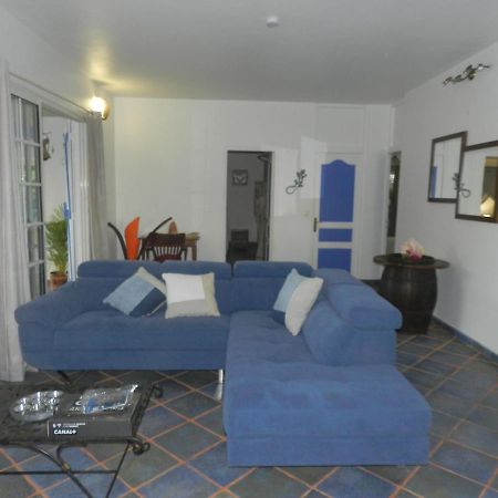 Villa Le Bord Bleu لو مول المظهر الخارجي الصورة